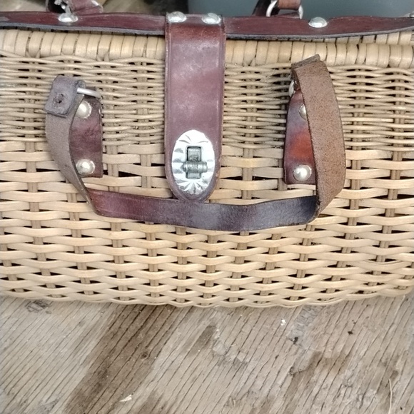 Woven Straw Handbags with Brown Leather Trim - Picture 6 of 8